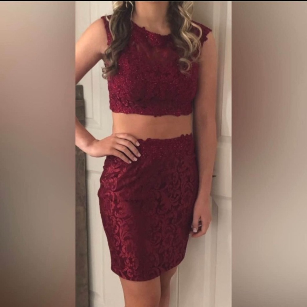 Elegant Red Lace Skirt